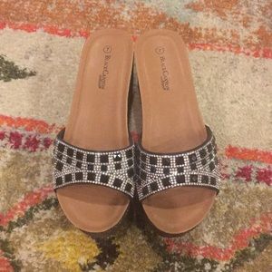 ✨Super sparkly wedge sandals ✨